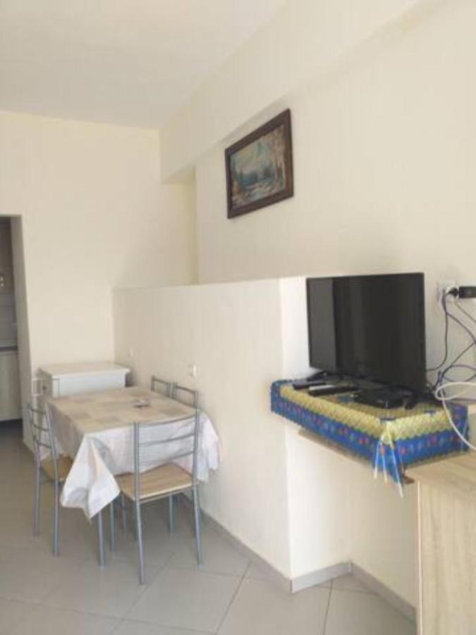 Vasili Sunstay Apartments Sarandë Eksteriør bilde