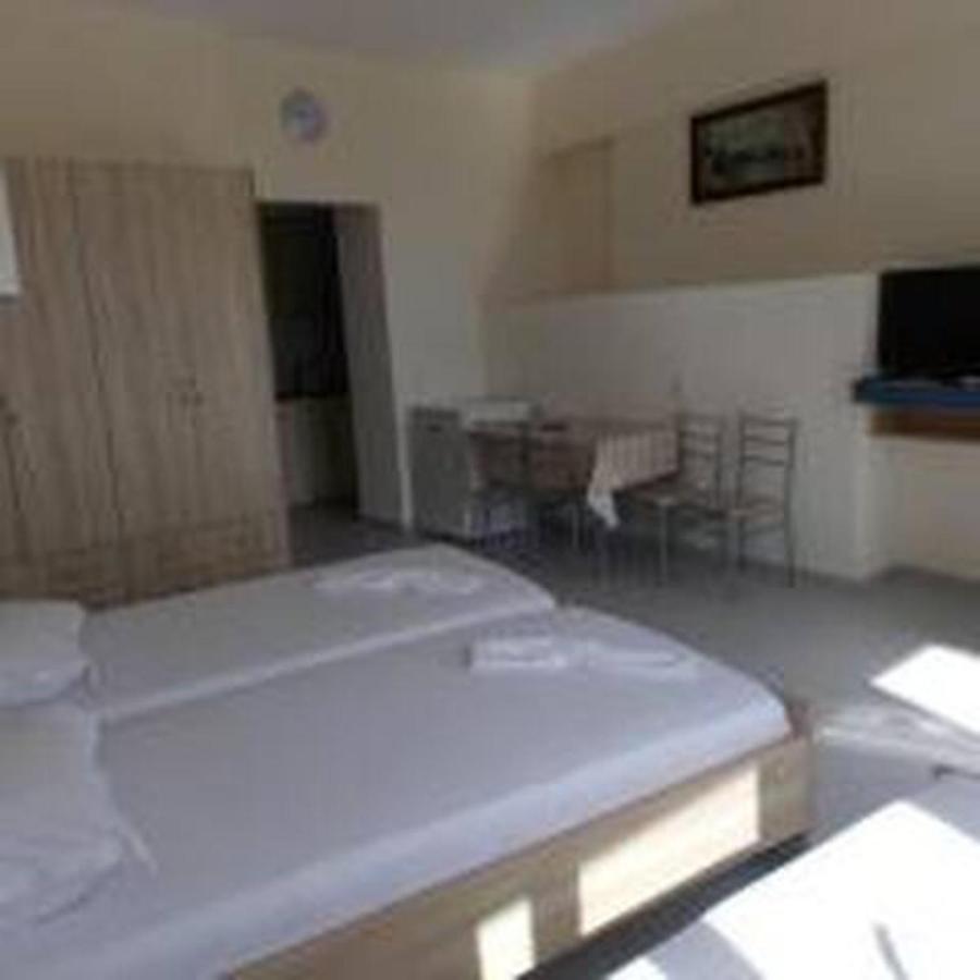 Vasili Sunstay Apartments Sarandë Eksteriør bilde