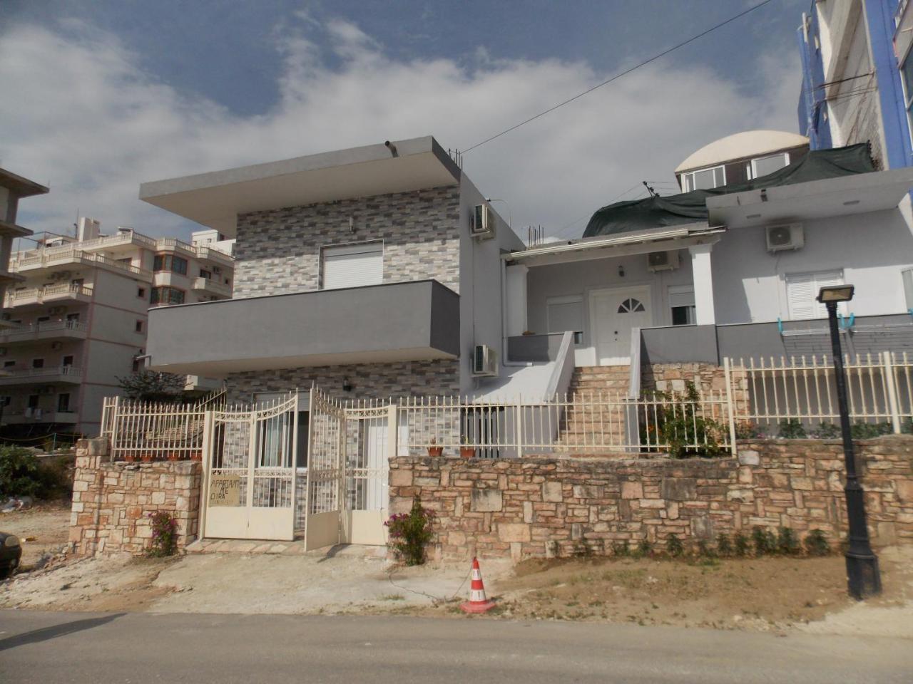 Vasili Sunstay Apartments Sarandë Eksteriør bilde